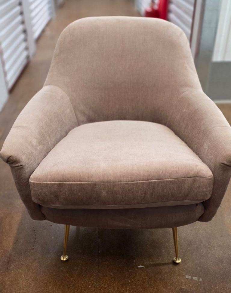 Gorgeous West Elm Dusty Pink Armchair 
