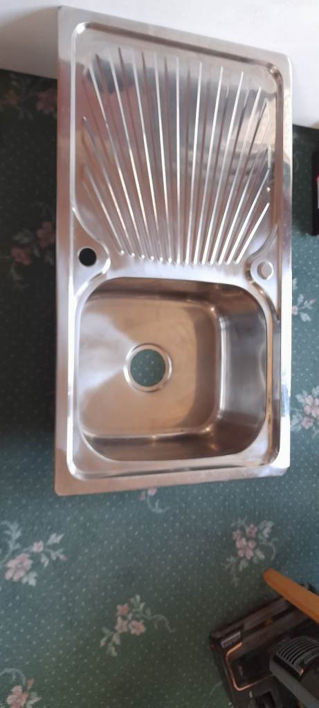 Stainless Steel Kitchen Sink with Drainer