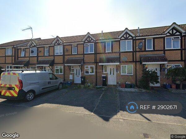 2 bedroom house in Briarwood Close, Feltham, TW13 (2 bed) (#2902671)