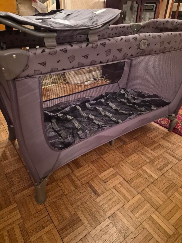 Great Condition Hauck Travel Cot with Changing Table