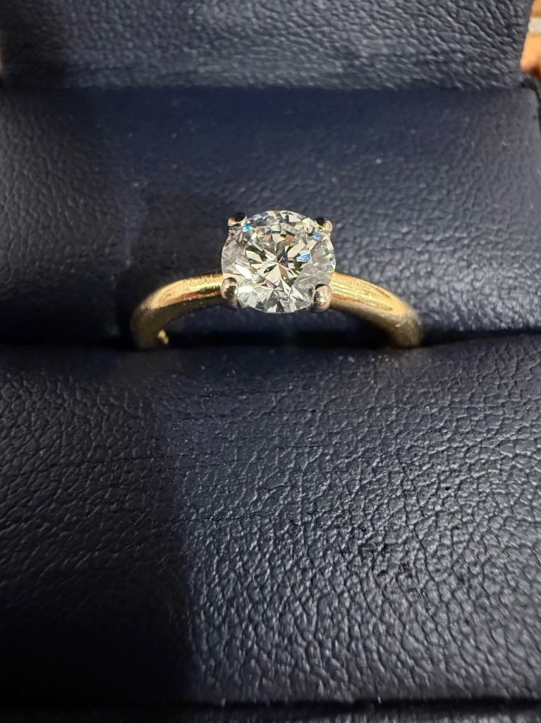18ct Gold 0.73ct Natural Round Diamond E/SI2 Ring Size K | in Dereham ...