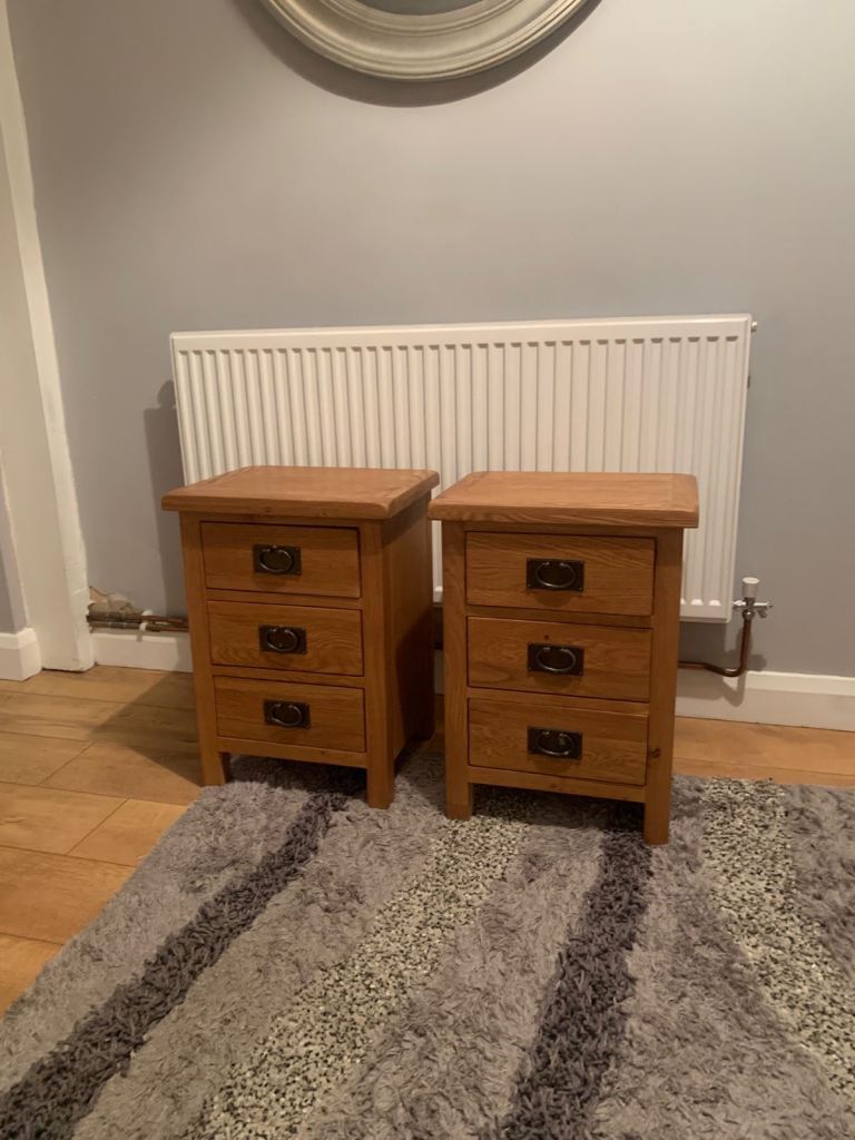 image for Oak bedside drawers x2