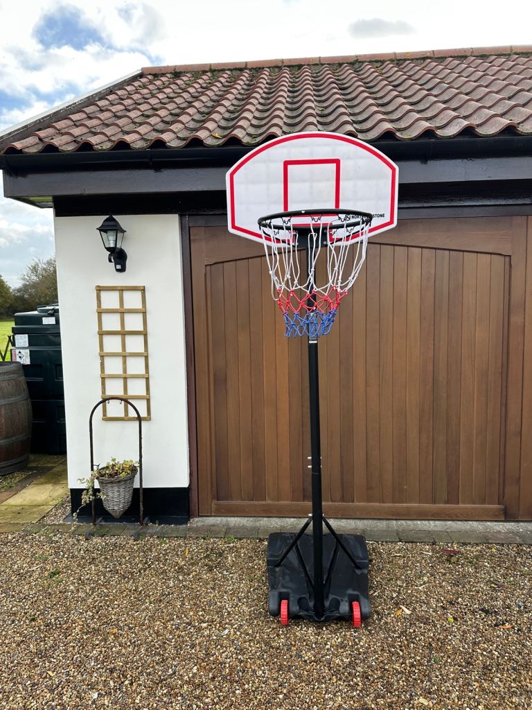 Junior basket ball hoop