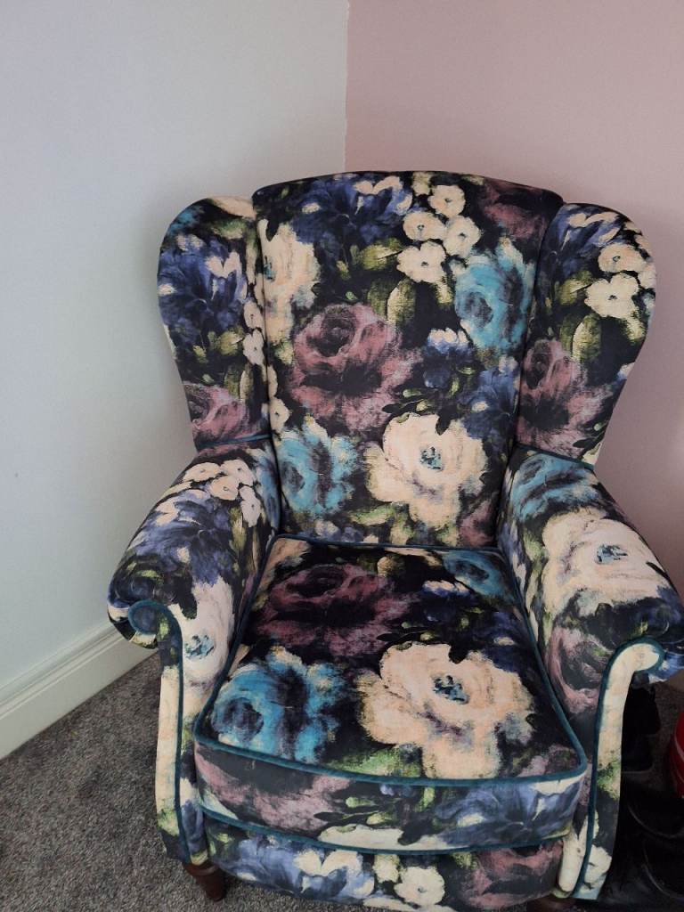 wing back floral chair 