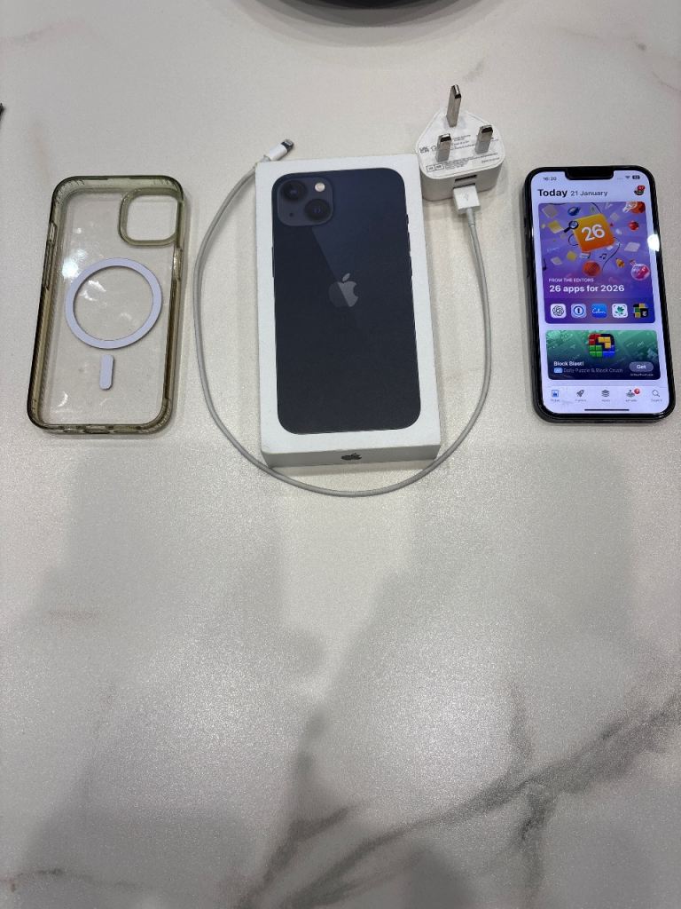 iPhone 13 128 92% battery 