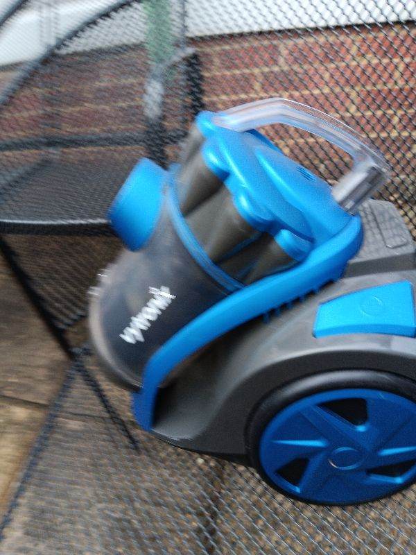 Vacuum cleaner