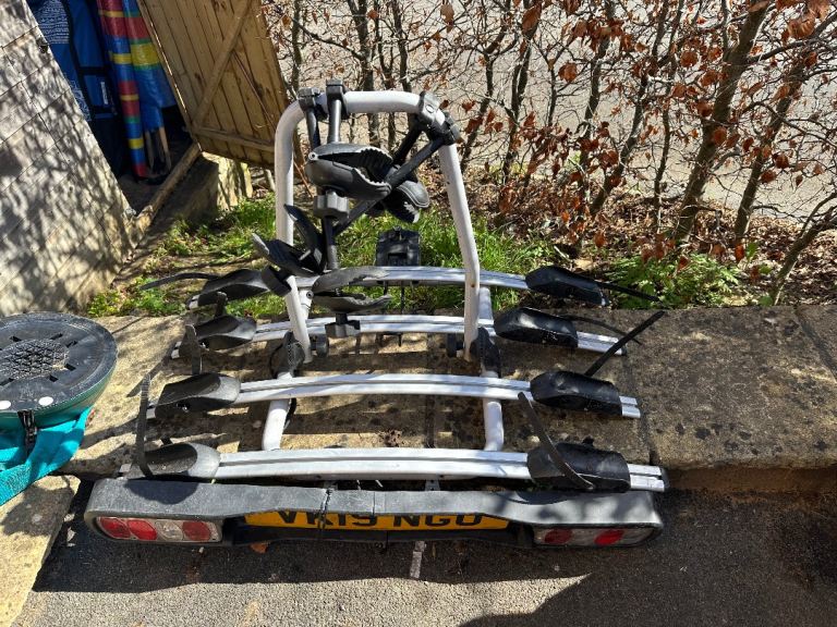 Bike rack with tow bar attachment 
