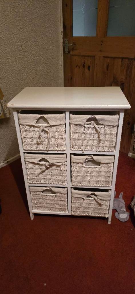 image for White wood wicker 6 drawer unit/Cabinet good for toilet or bathroom £15cash collect ws41lb 