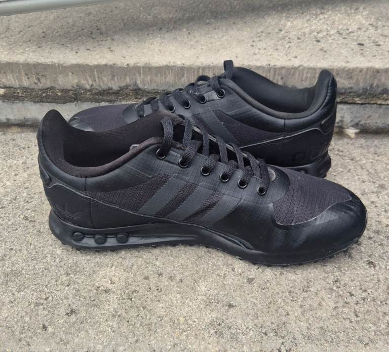 ADIDAS L.A TRAINER II