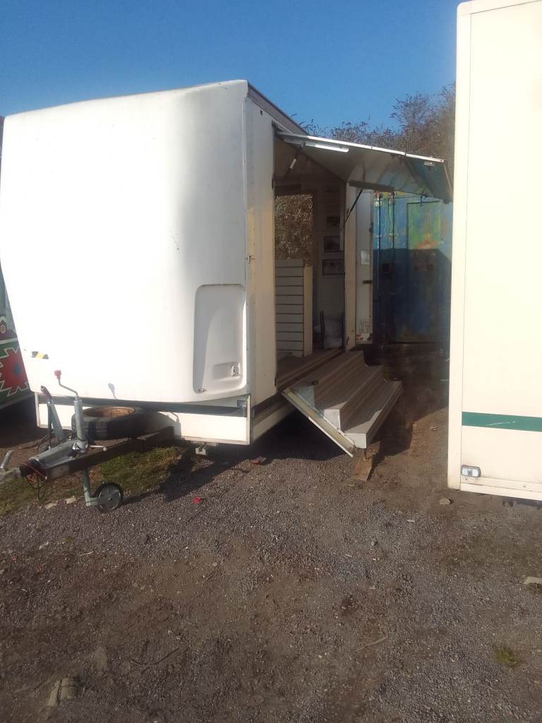 Catering trailer Coffee drinks mobile kitchen food stand icecream pod 