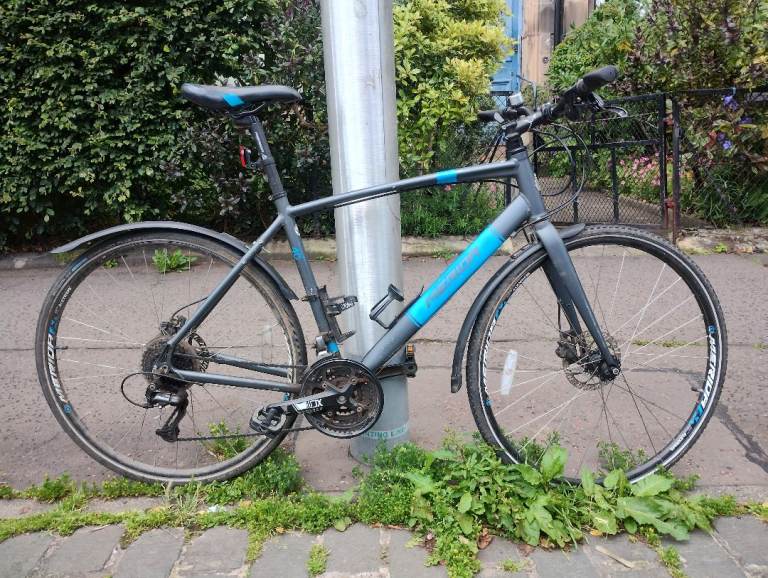 HYBRID BICYCLE FOR SALE - MERIDA CROSSWAY URBAN 40, good condition