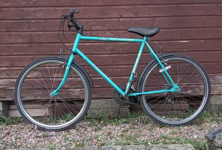 RALEIGH ASCENDER RETRO MOUNTAIN BIKE