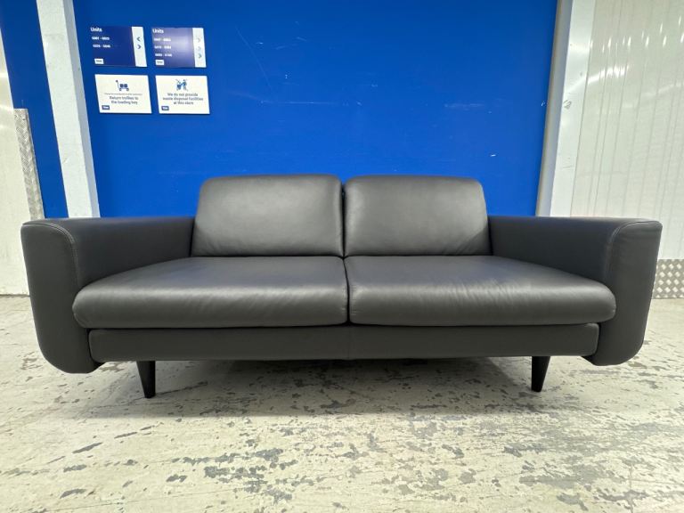 Ekornes Stressless ‘Fiona’ Grey Leather Two Seater Sofa - Excellent Condition