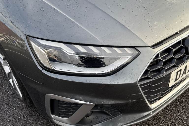 2020 Audi A4 2.0 TFSI 35 S line S Tronic Euro 6 (s/s) 4dr Saloon PETROL Automatic