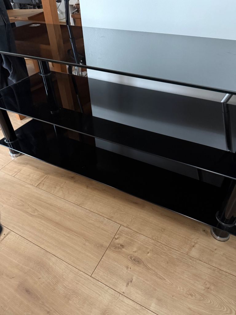 Black glass TV unit