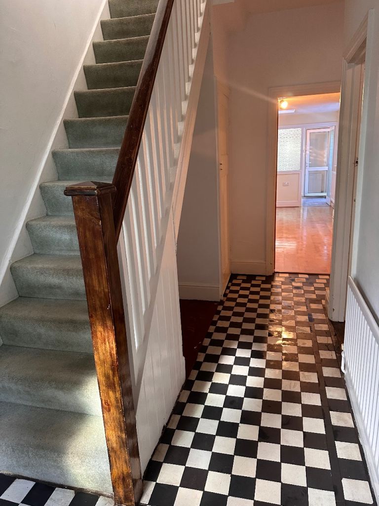 4 bedroom family home moseley 