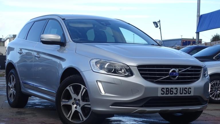 VOLVO XC60 2.4 D4 SE Lux Silver Manual Diesel 2013