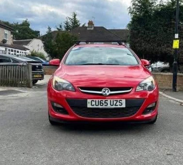 Vauxhall, ASTRA, Estate, 2015, Semi-Auto, 1598 (cc), 5 doors
