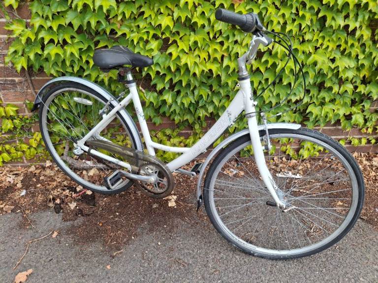Cheap ladies bike Raleigh 