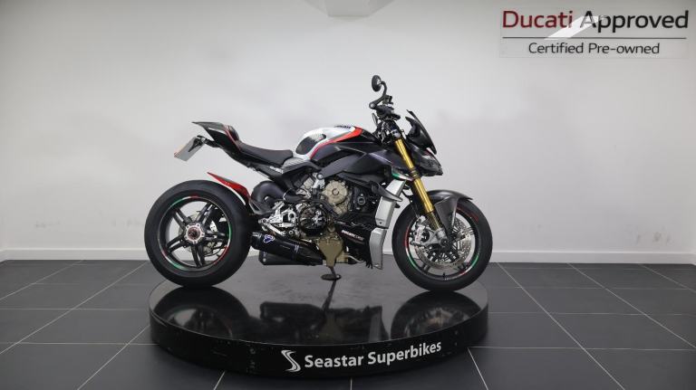 DUCATI STREETFIGHTER V4 SP - 2022 - 4750 MILES