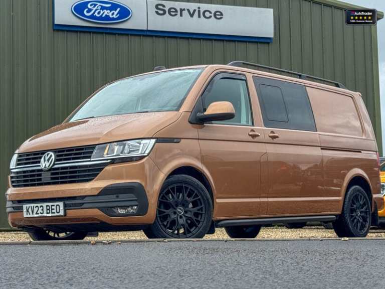 2023 Volkswagen Transporter Crew Cab LWB L2H1 T32 Tdi Kombi Highline Air Con Cam EURO 6 NO VAT Cr...