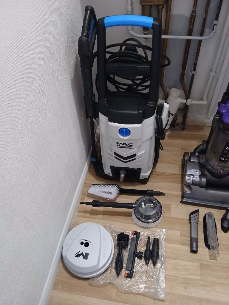 MAC ALLISTER Pressure Washer with Patio Cleaner & Accessories