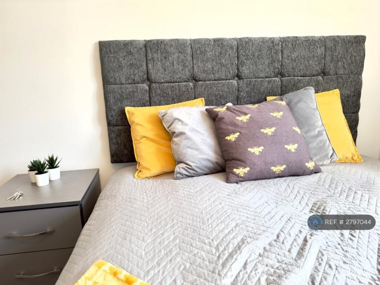 1 bedroom in Trowell Grove, Long Eaton, NG10 (#2797044)