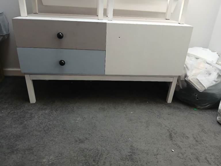Free Bedroom furniture