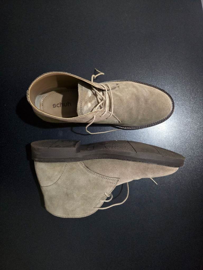 Schuh Dale Suede Chukka in Taupe - Size 10 UK