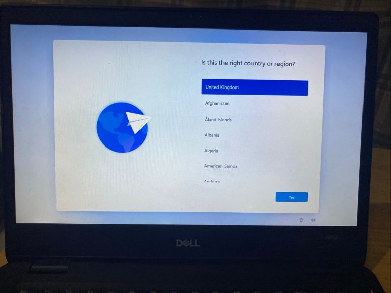 Dell Lattitude 3400 Laptop