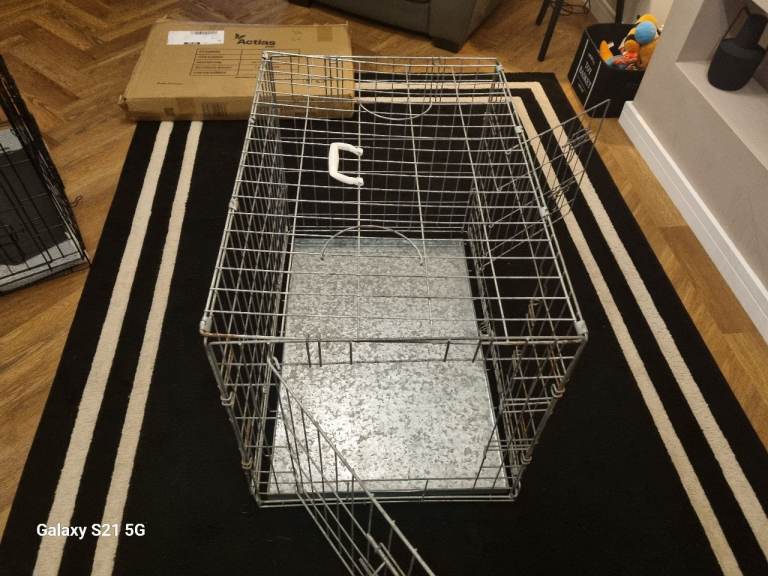 Dog training crate