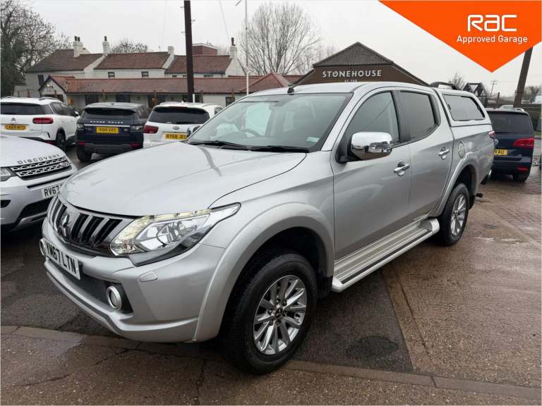 2018 Mitsubishi L200 Double Cab DI-D 178 Barbarian 4WD PICK UP DIESEL Manual