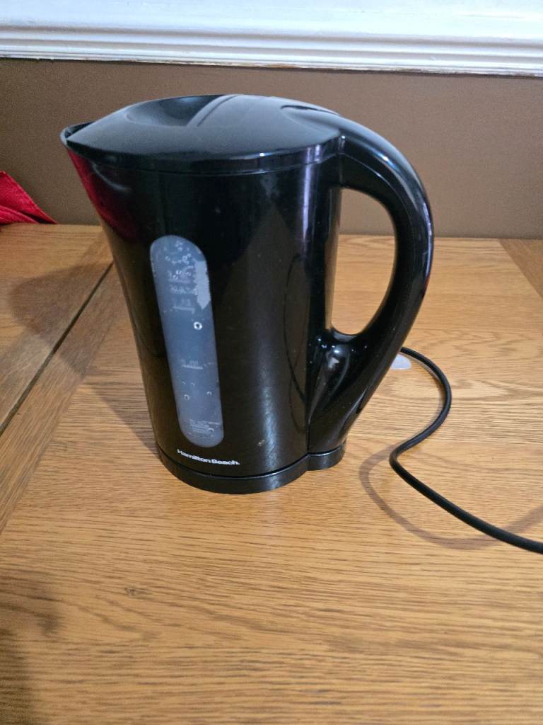 Hamilton Beach Electric Kettle – Black, Good Condition
