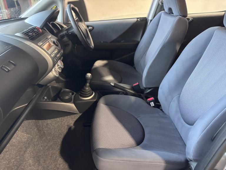 HONDA JAZZ 1.4 i-DSI SE 2005