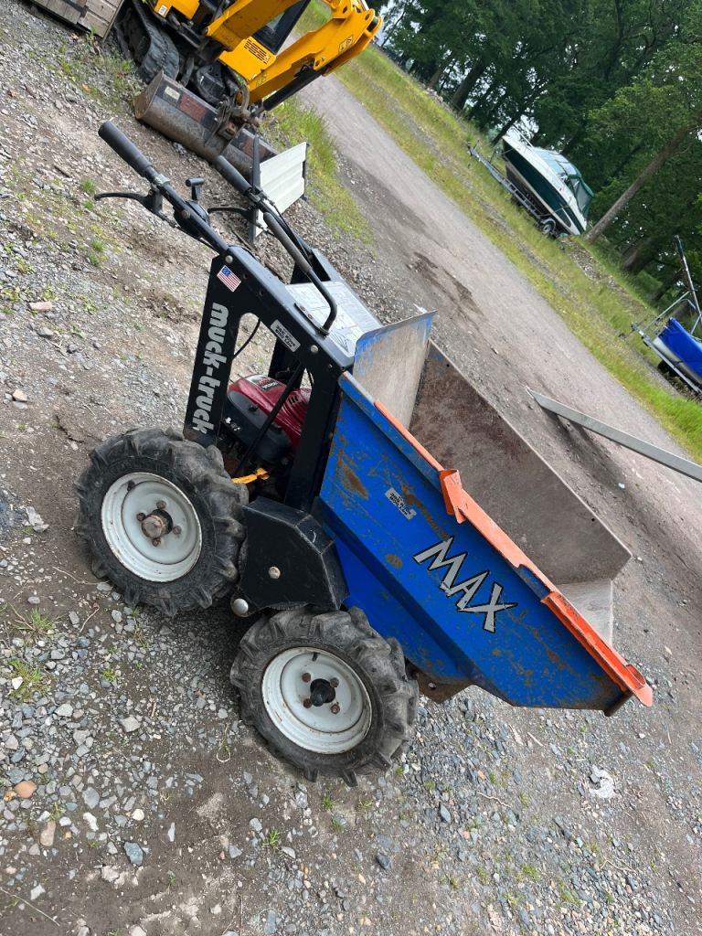 Muck truck 