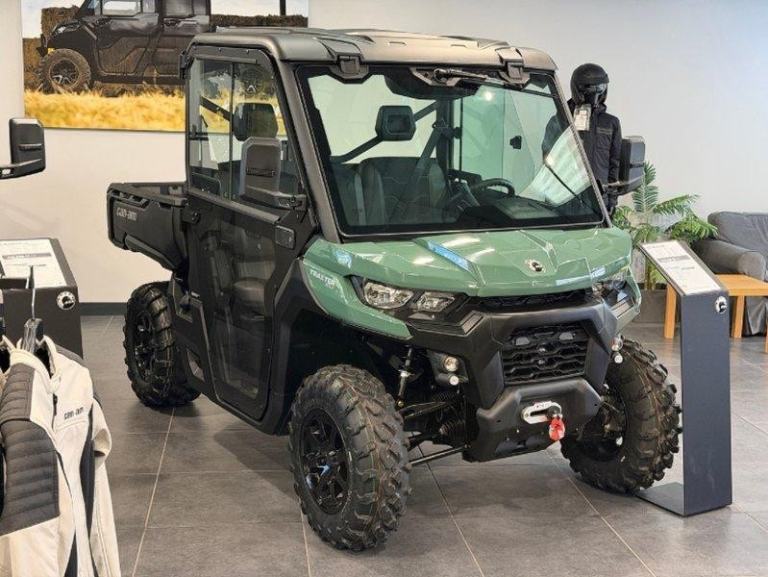Can-Am Traxter 0.7 XU T HD7 0.650 2dr SSV CVT Petrol SSV 