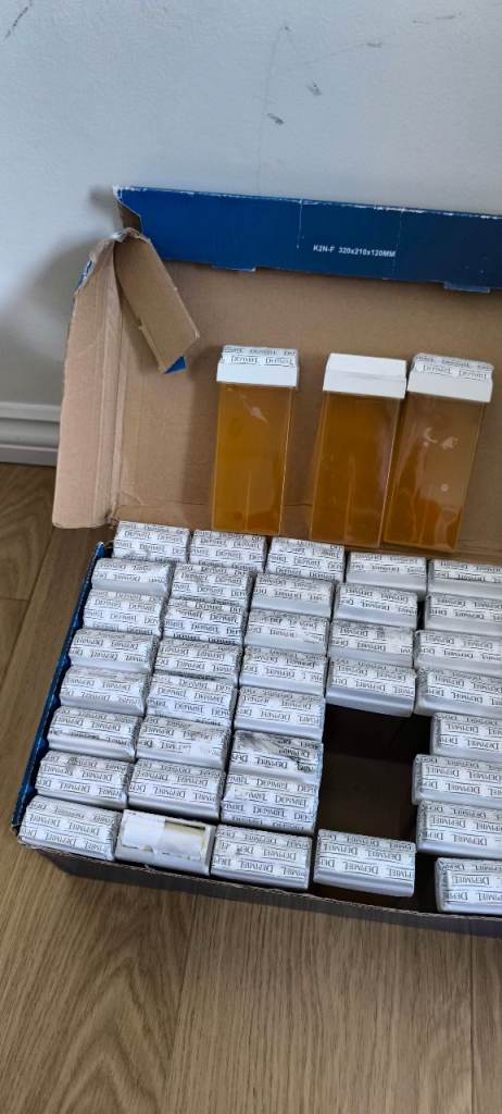 Roll on wax cartridges - 80 units 