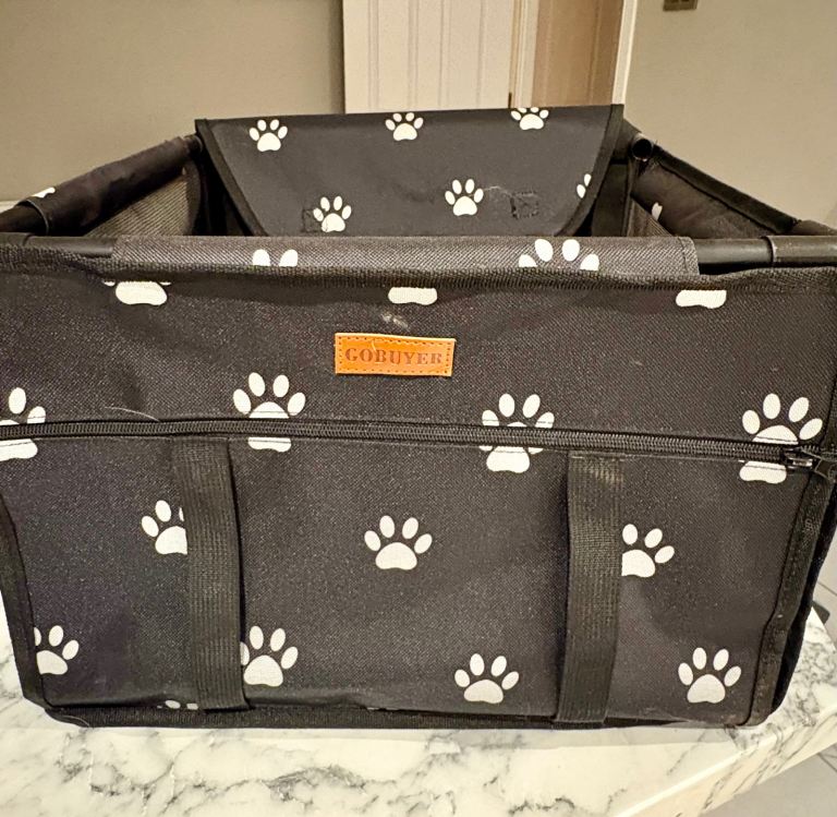 Dog car seat