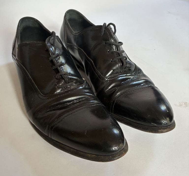 Dolce & Gabbana Black Leather Formal Shoes -  Size 9 – Excellent Condition
