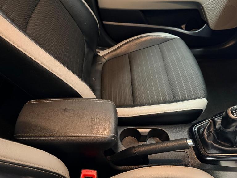 2018 Kia Stonic 1.0 T-GDi First Edition Euro 6 (s/s) 5dr HATCHBACK Petrol Manual