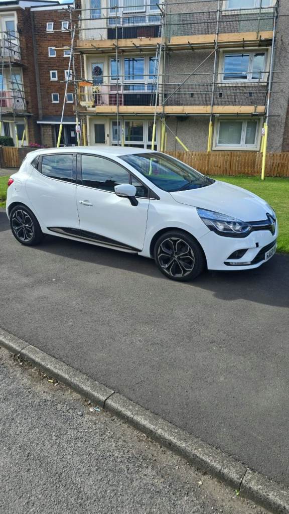 Renault, CLIO, Hatchback, 2018, Manual, 1461 (cc), 5 doors