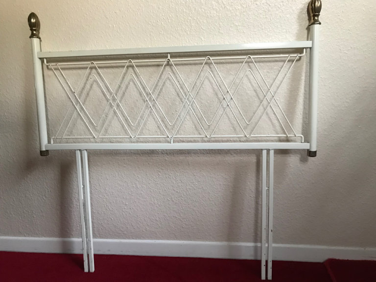 2 x vintage Slumberland single metal headboards
