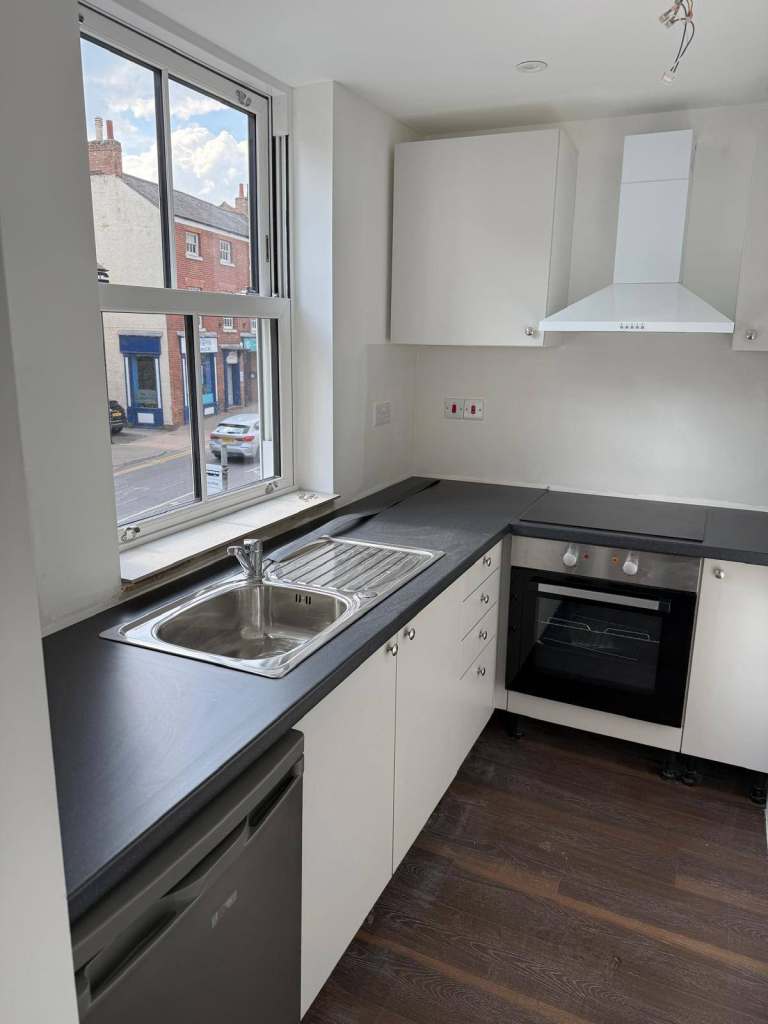 Brand New 10-Bedroom HMO – Modern Studio Rooms – Available Now in Leicester LE13.