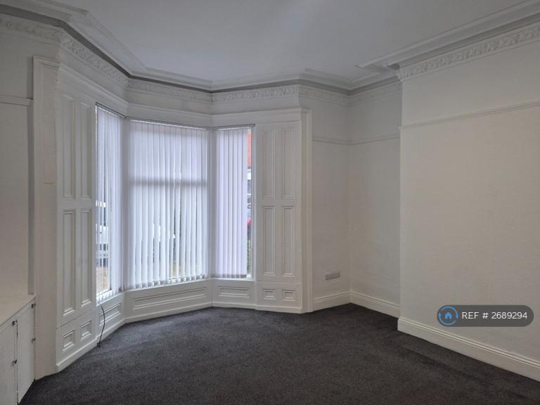 1 bedroom flat in Argyle Square, Sunderland, SR2 (1 bed) (#2689294)