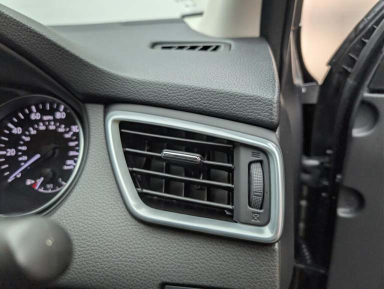 2019 Nissan Qashqai 1.3 DIG-T N-Connecta SUV 5dr Petrol Manual Euro 6 (s/s) (140 ps) - SAT NAV  H...