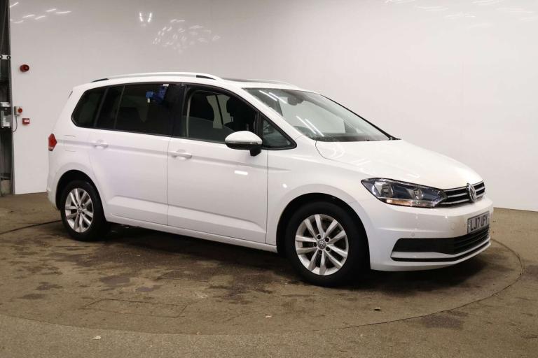 2017 Volkswagen Touran 1.6 TDI 115 SE Family 5dr DSG MPV DIESEL Automatic