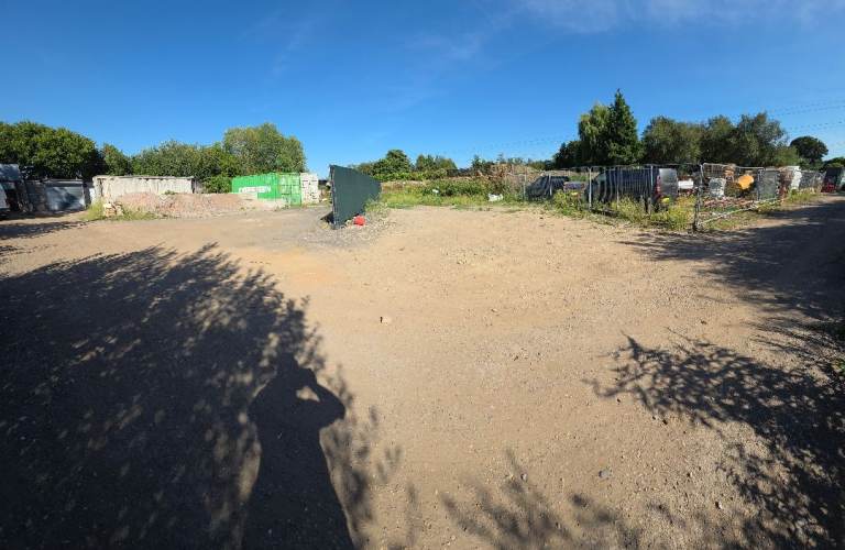 Yard Space/Storage 