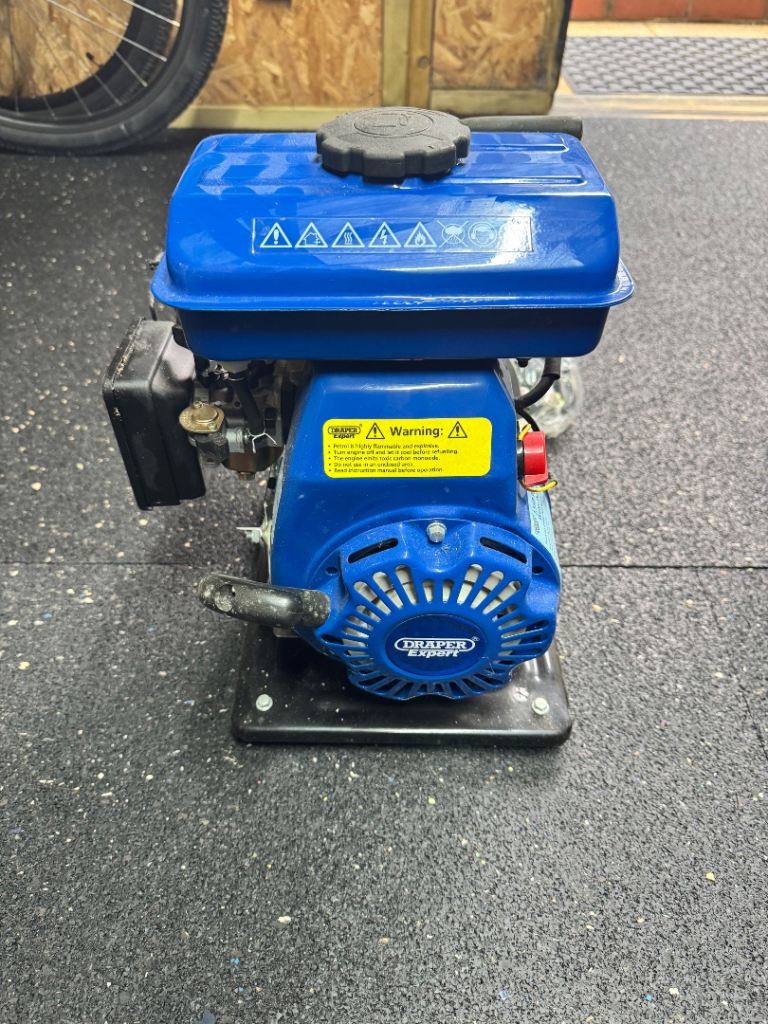 Draper Expert 2.5HP petrol water pump