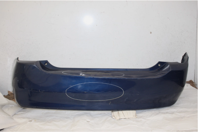 Toyota Prius Rear Bumper 2004 TO 2009 Genuine *DAMAGED*