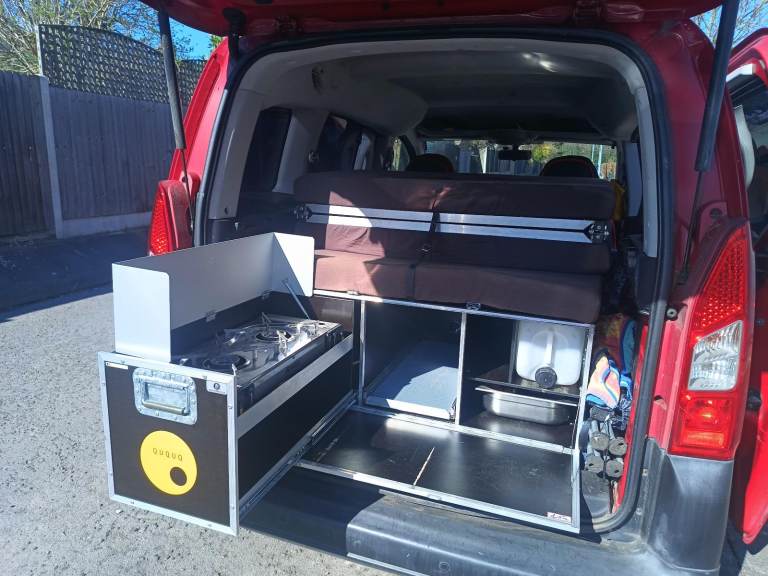 Ququq Kombibox-2: turn your minivan into a campervan (BOX ONLY, NO CAR INCL)
